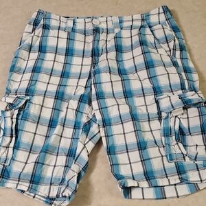 Urban Pipeline men's cargo shorts.  Size 30